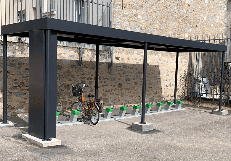 Installation d'abris de vélos ouverts pour professionnels, collectivités et copropriétés en France par LOQY