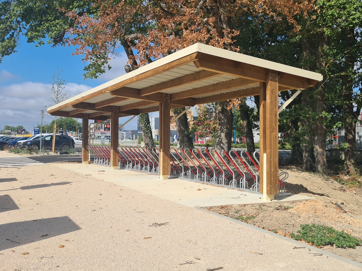 Abri vélo ouvert O'Bois, ALBINVEST, Montauban (82)